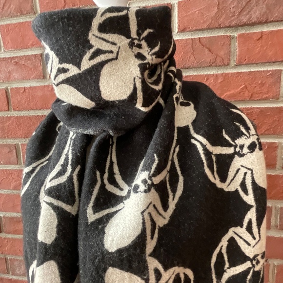 The Kooples Skull-Spider Wool Cotton Unique Rare Scarf 14”x78”Made in Italy - Picture 8 of 10